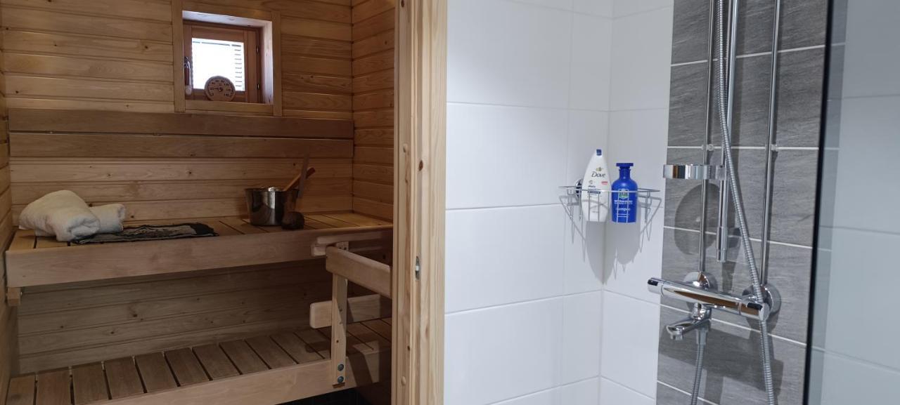 Kodikas Huoneisto, Oma Sauna, Ilmainen Pysaekoeinti Рованіемі Екстер'єр фото